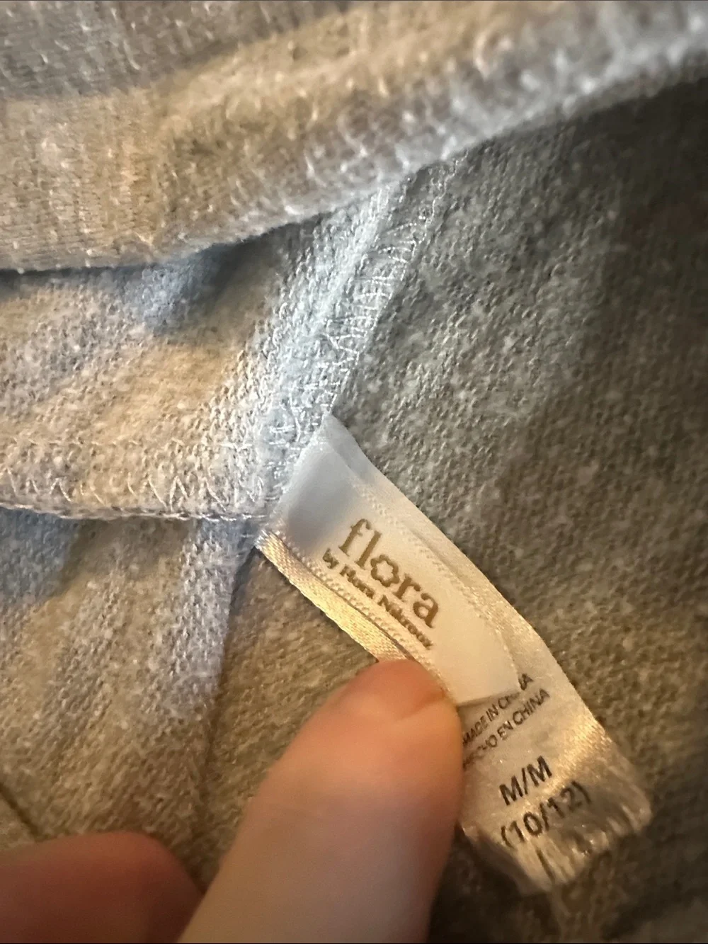 Women’s Gray Lace-Trim Hoodie & Shorts Sleep Set - Picture 2 of 4